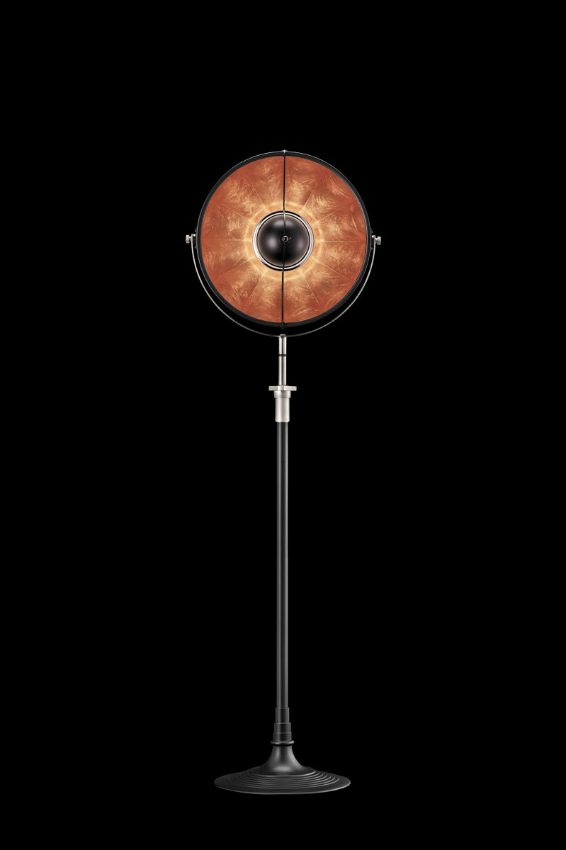 Fortuny floor lamp Atelier 41 black and copper leaf