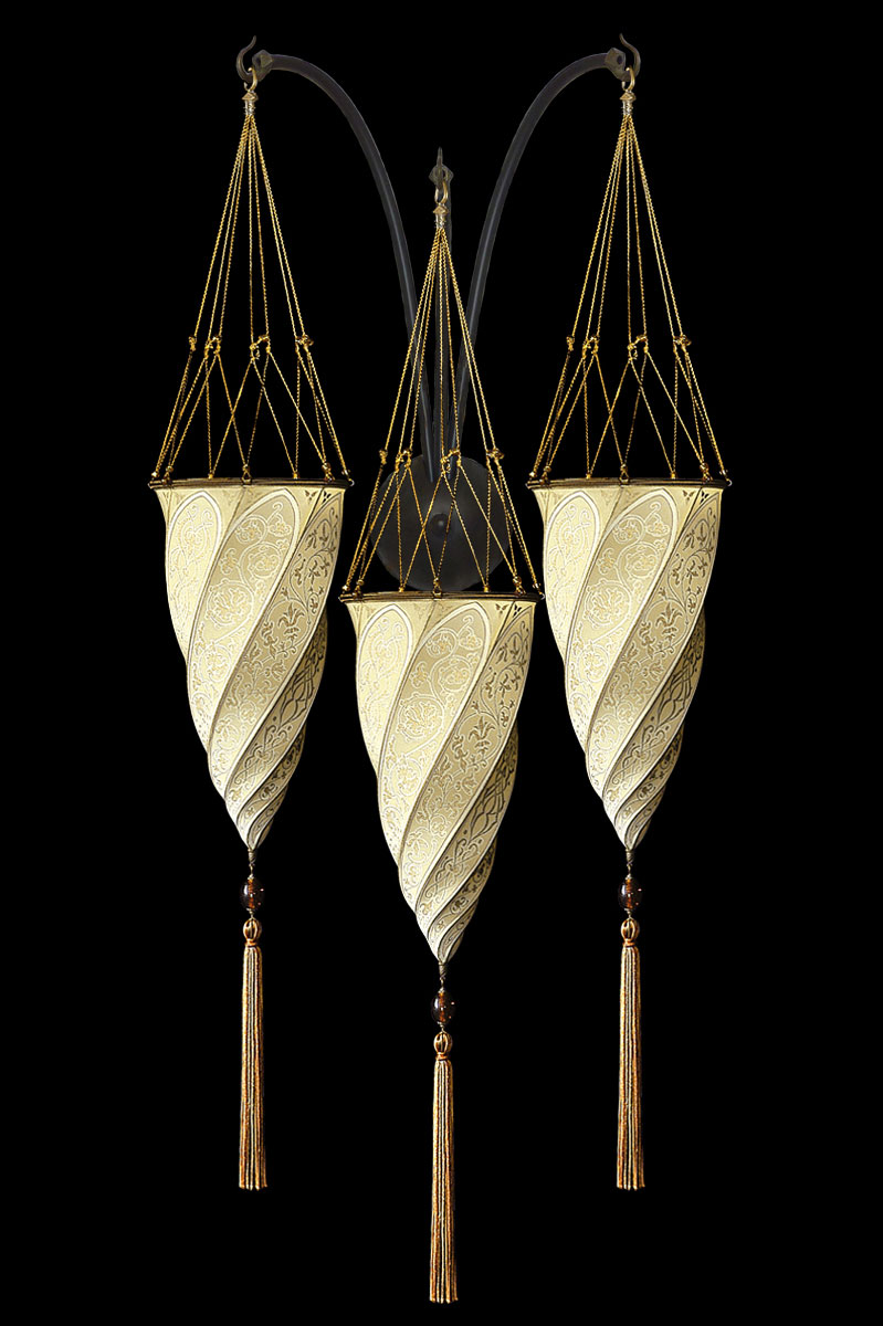 Fortuny Cesendello Classic ivory silk triple arc-wall lamp