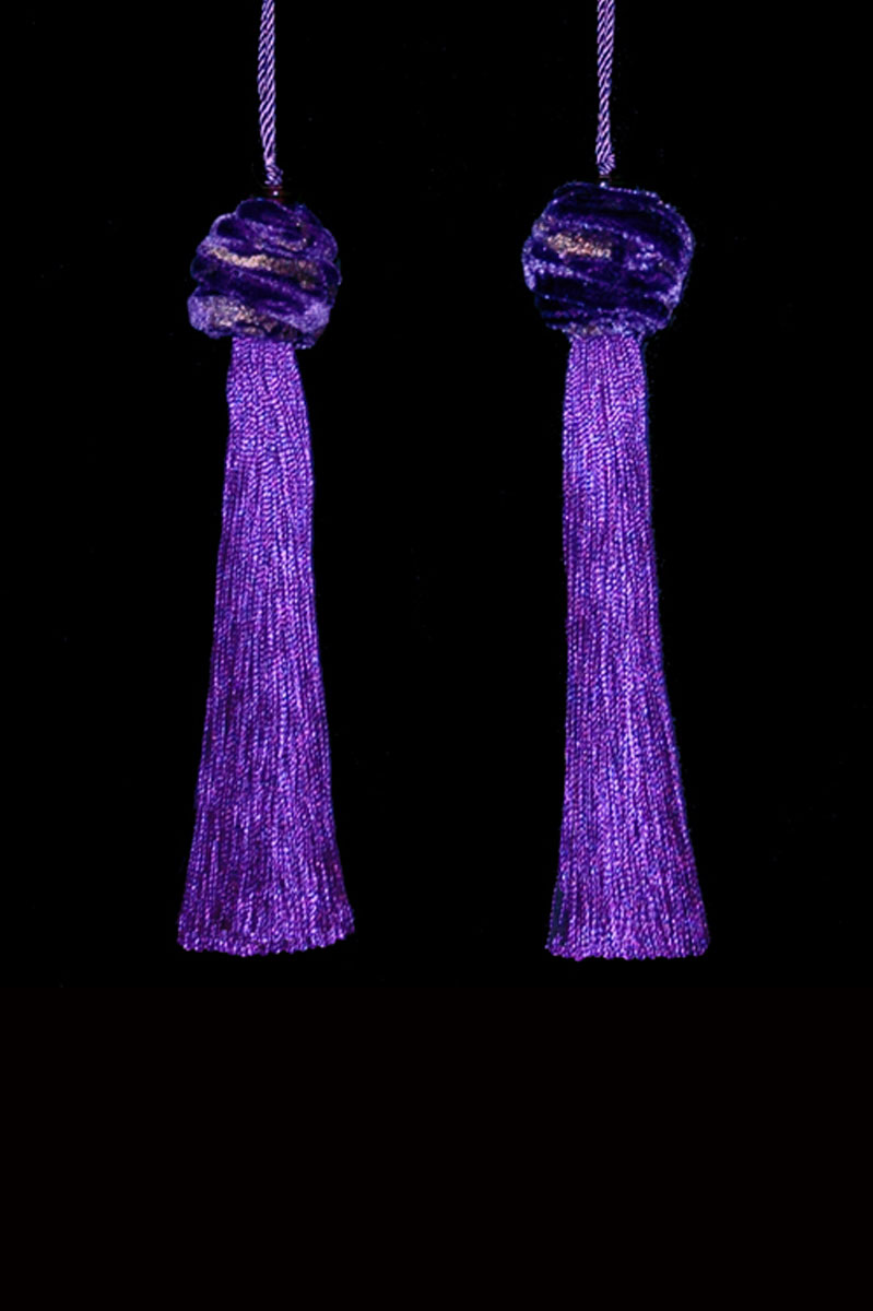 Pair of tassels, Turbante