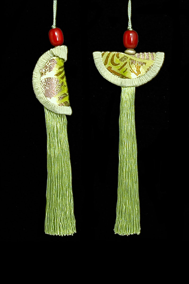 Venetia Studium couple of pale sage green Geisha & Samurai key tassels