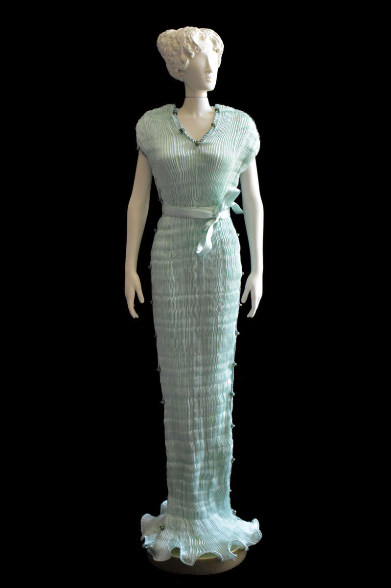 Diva Auriga opal green 38 collectible fashion doll miniature mannequin - Roman
