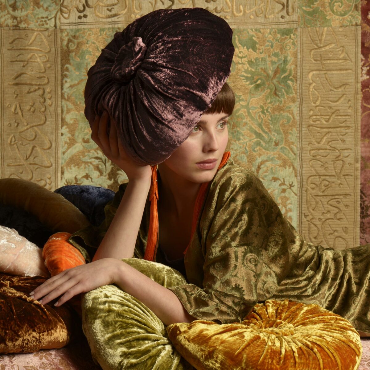 Delphos cushions